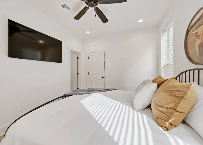 Creole House/king Bed/relax In Cajun Comfort! Apartment